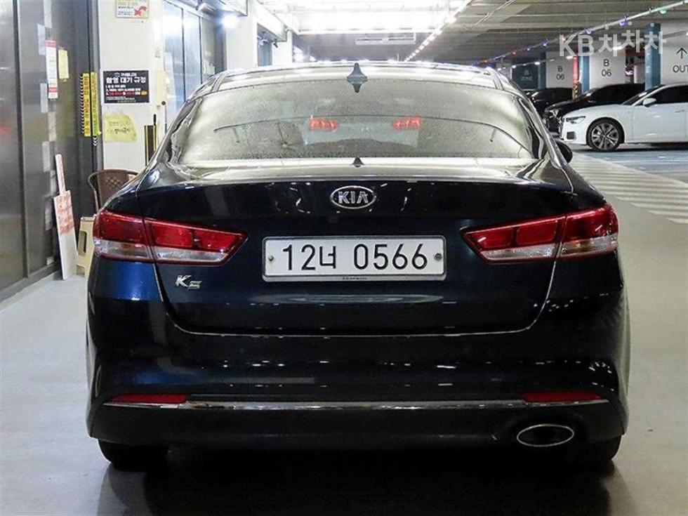2016 - kia k5