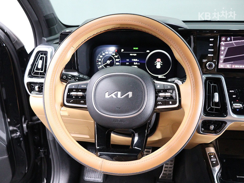 2022 - kia sorento