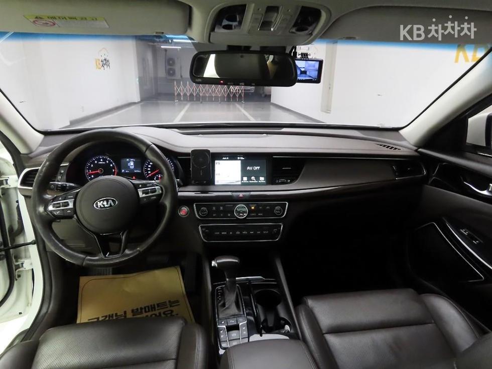 2018 - kia k7