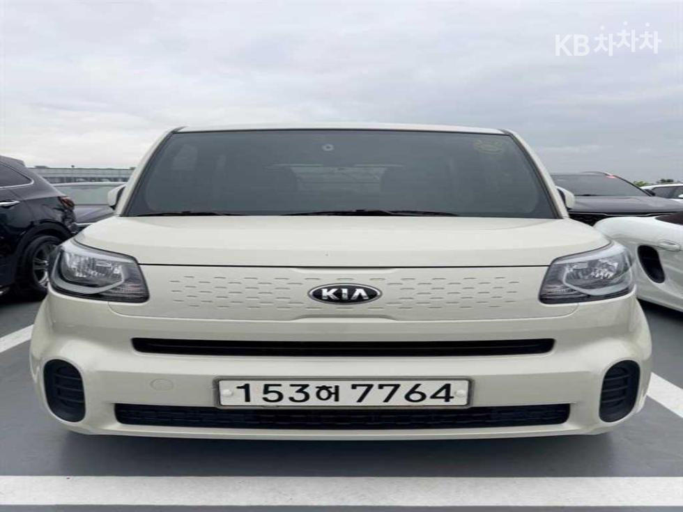 2021 - kia ray