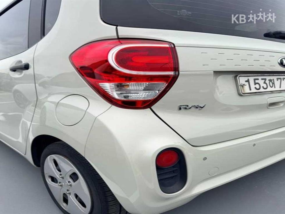 2021 - kia ray