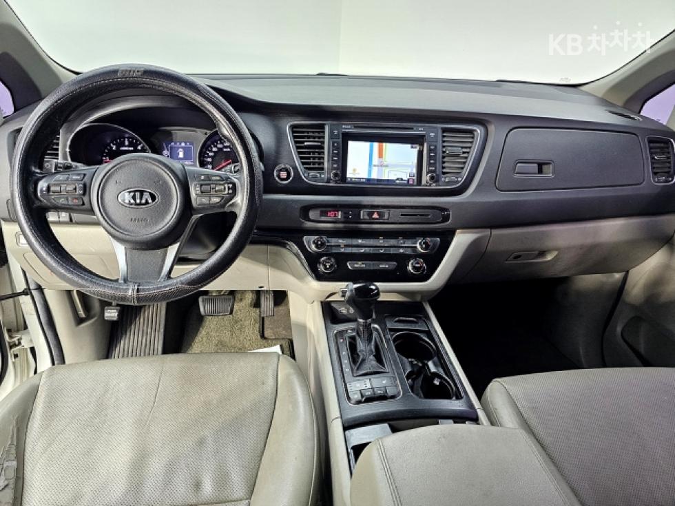 2016 - kia carnival