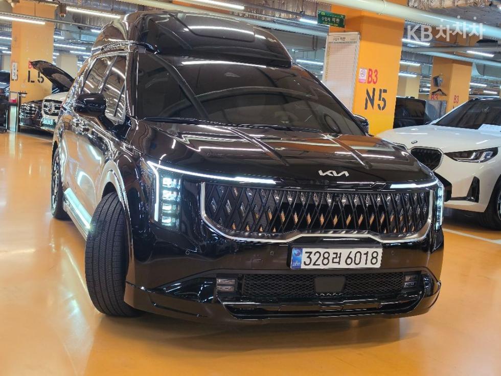 2025 - kia carnival