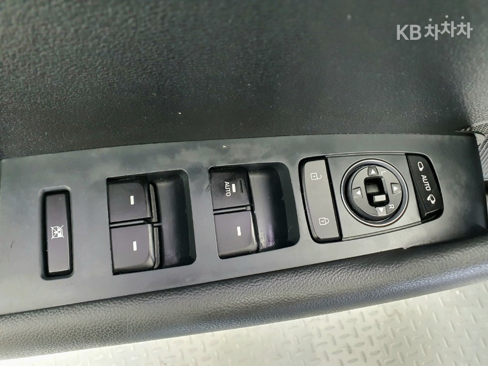 Hyundai Sonata — miniaturë 15