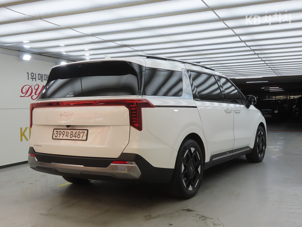 2024 - kia carnival
