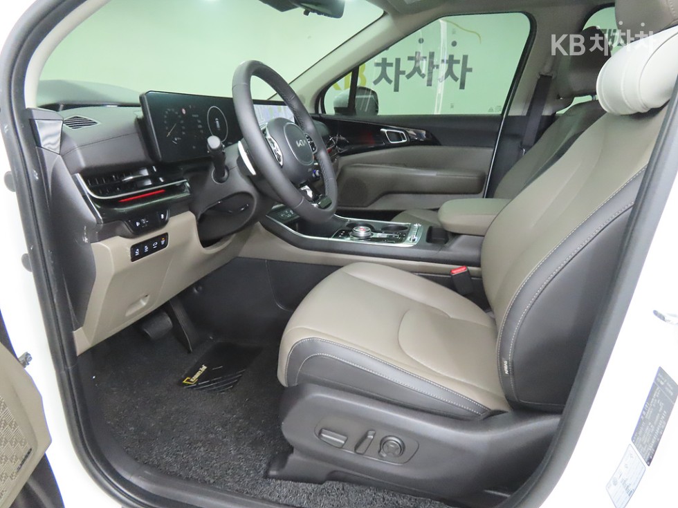 2024 - kia carnival