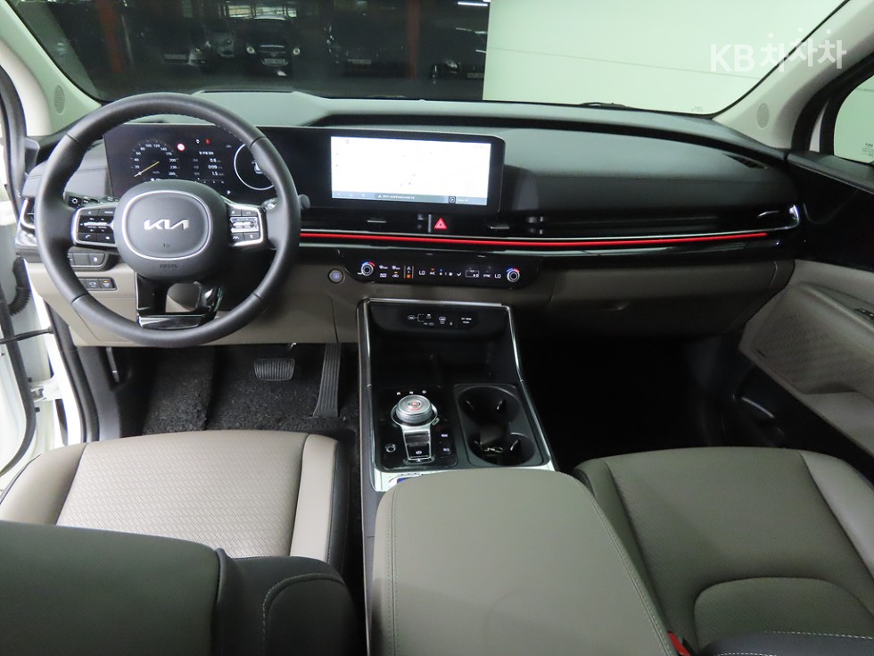 2024 - kia carnival