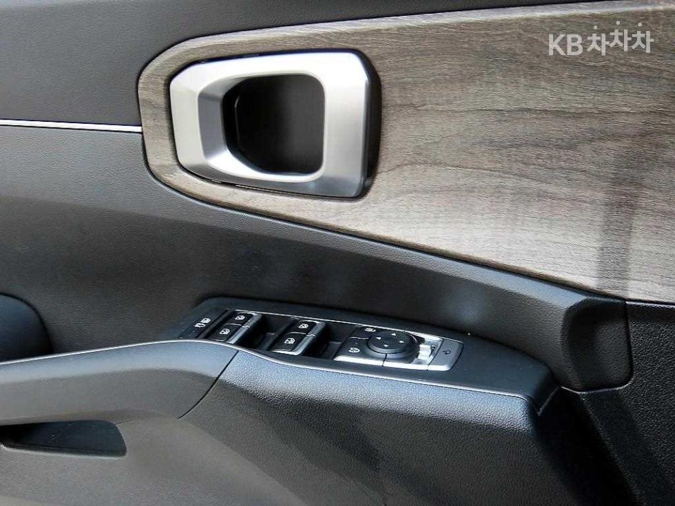 2023 - kia sorento