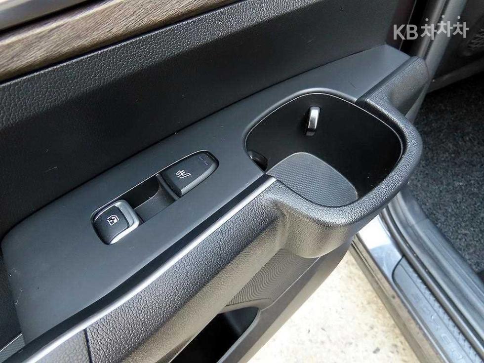 2023 - kia sorento
