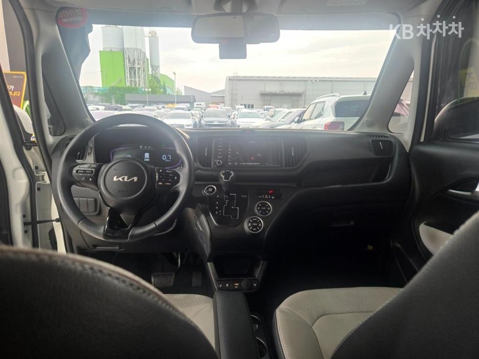 2024 - kia kia