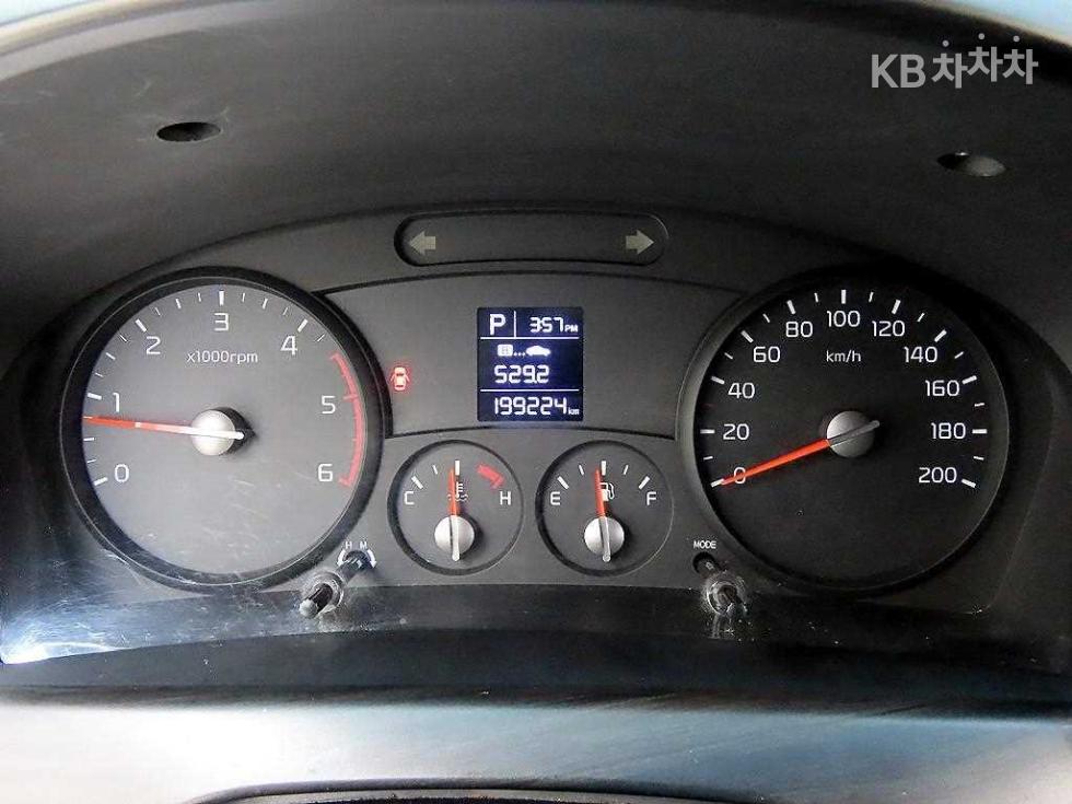 2017 - kia bongo iii