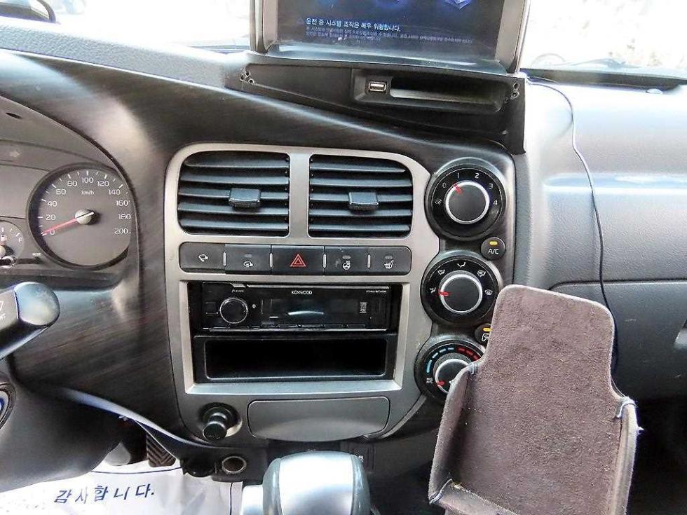 2017 - kia bongo iii