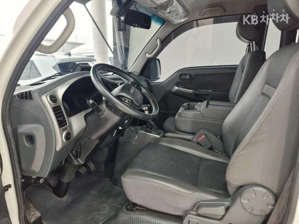2023 - kia bongo iii