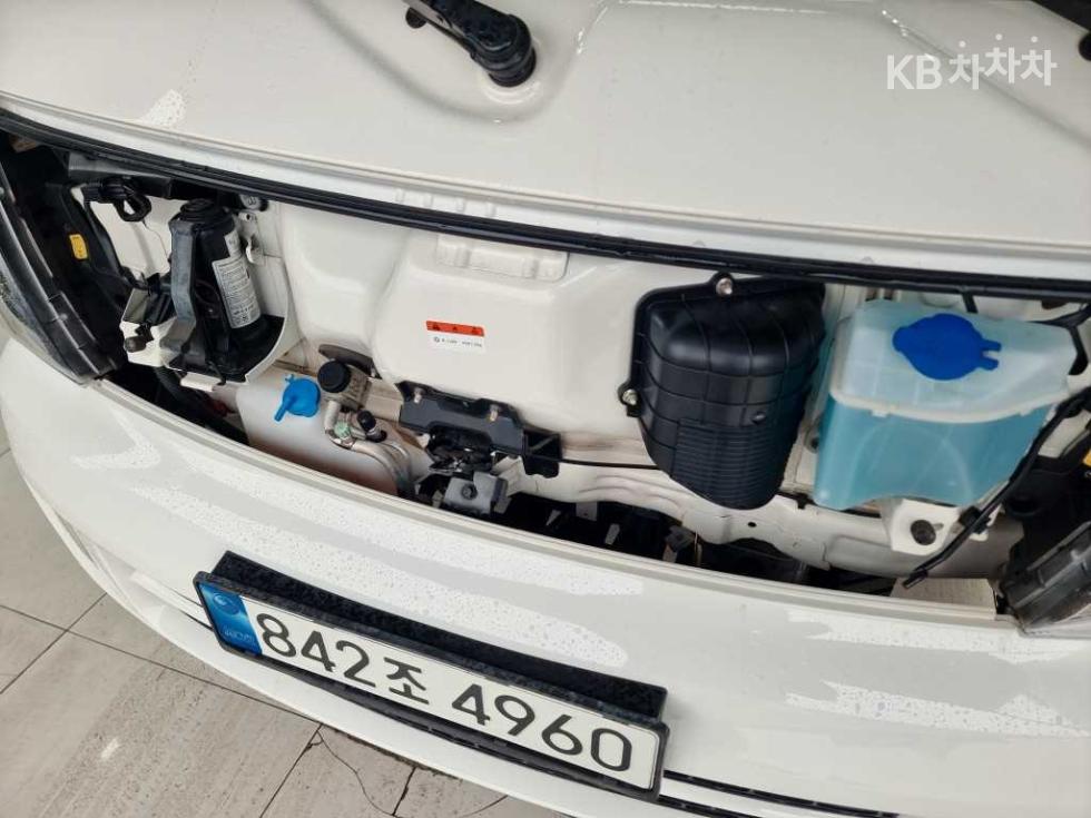 2023 - kia bongo iii