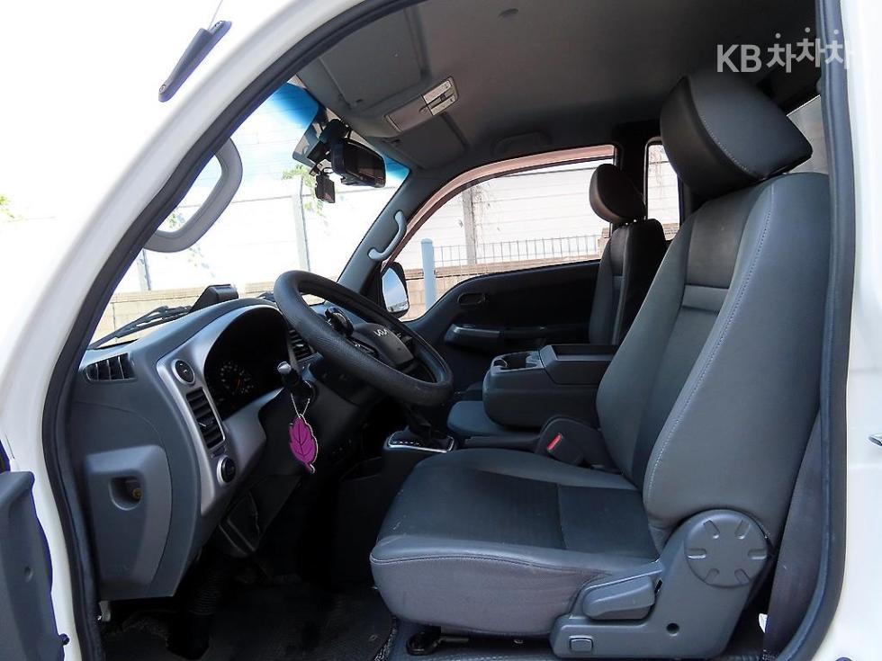 2023 - kia bongo iii