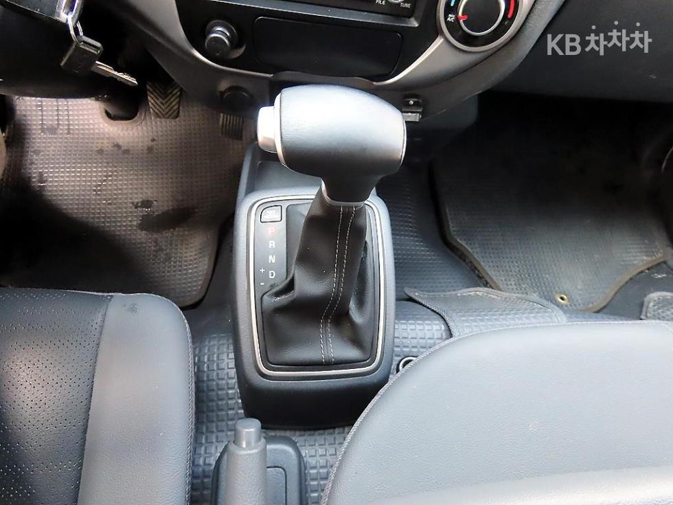 2023 - kia bongo iii