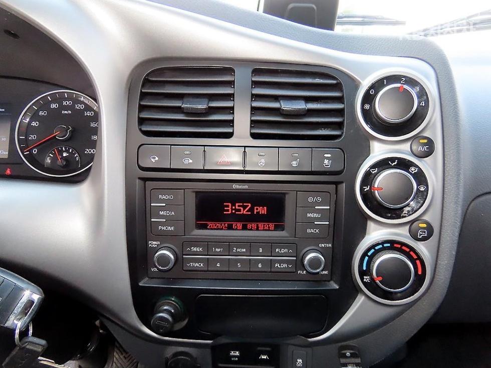 2023 - kia bongo iii