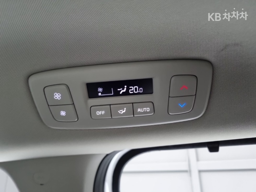 2024 - kia carnival