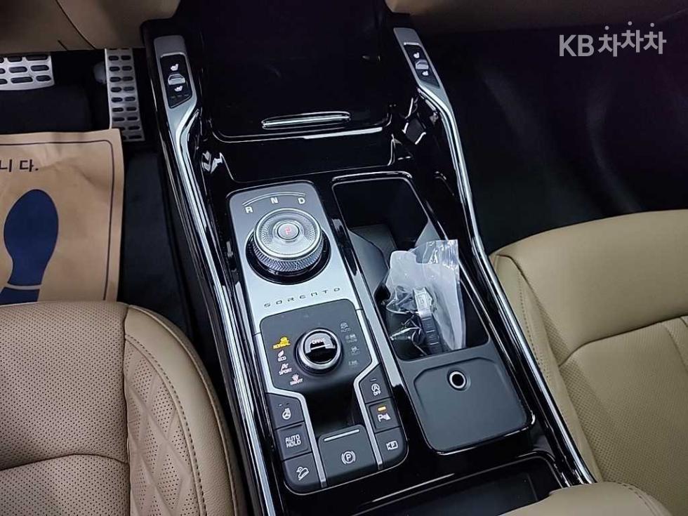 2024 Kia MQ4 photo