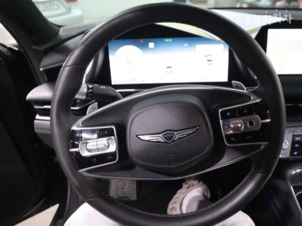 2022 Genesis G90(RS4) photo