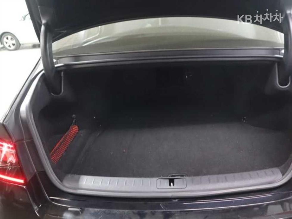 2022 Genesis G90(RS4) photo