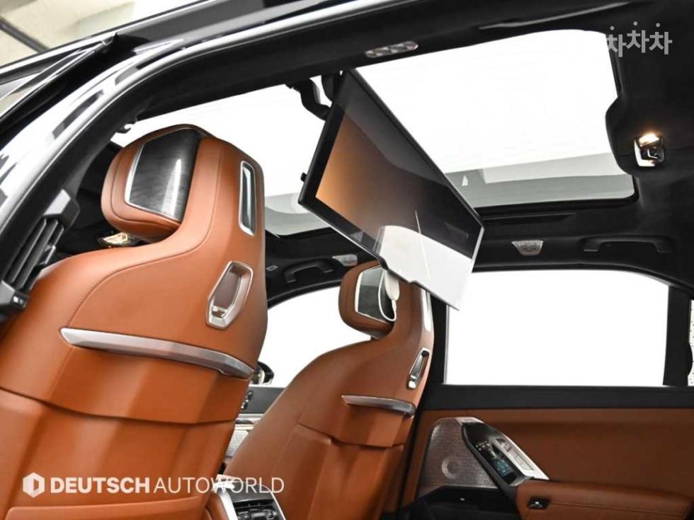 BMW i7 — miniaturë 18