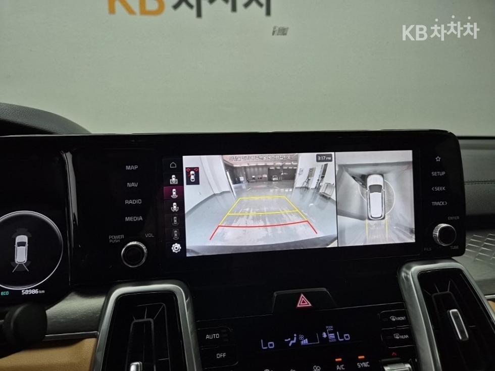 2021 - kia sorento