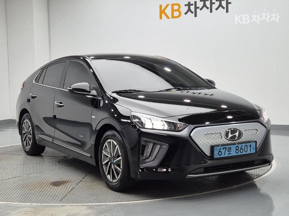 Hyundai Ioniq Electric 2020 photo 2