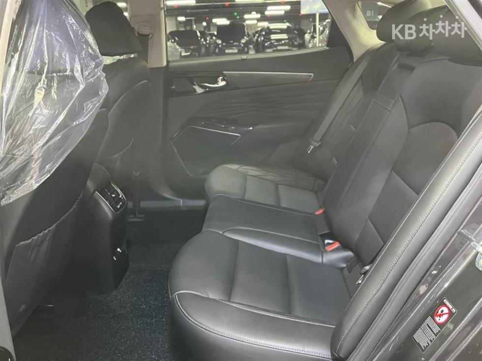 2020 - kia k7