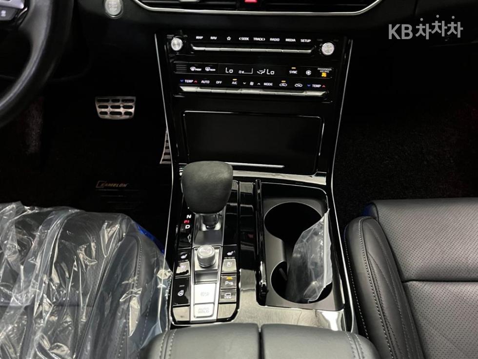 2020 - kia k7