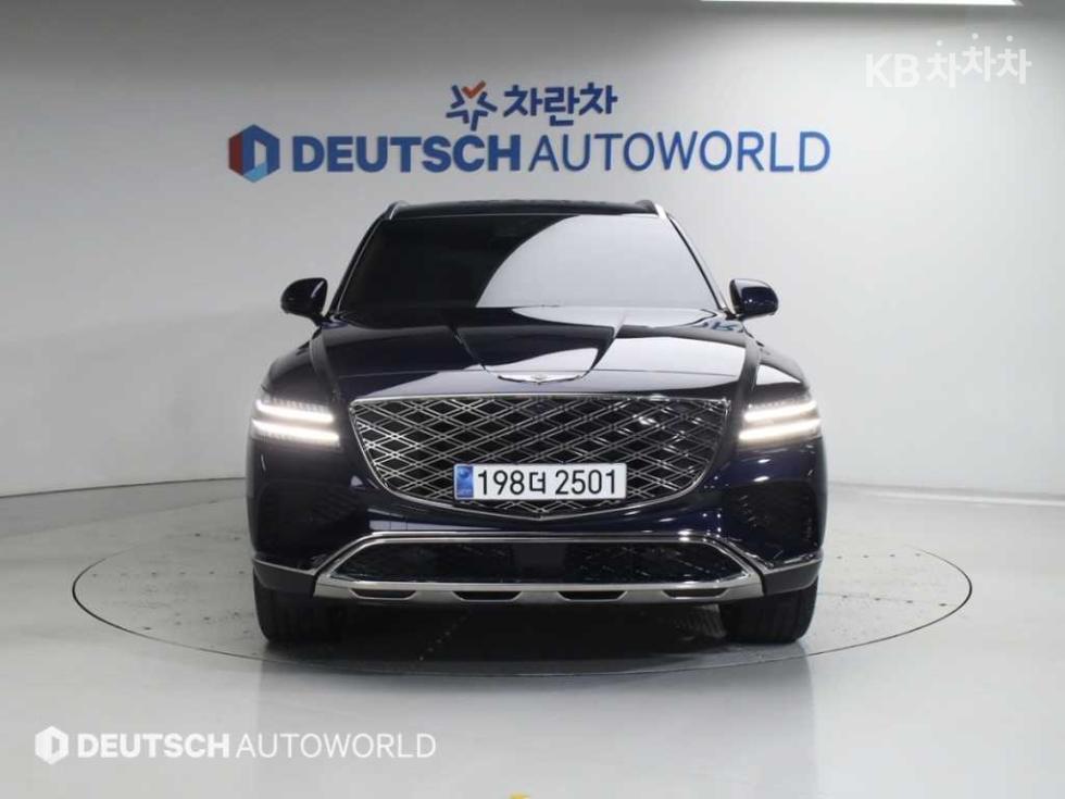 2024 Genesis GV80 photo