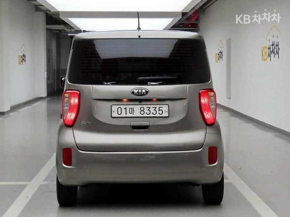 2017 - kia ray-ban