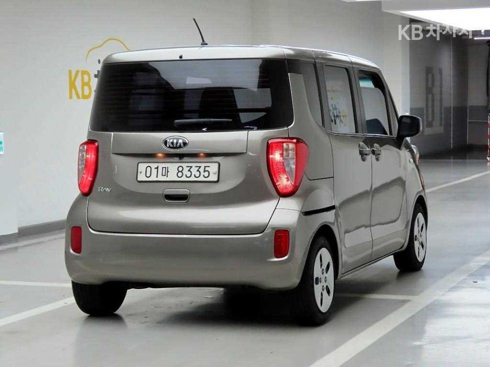 2017 - kia ray-ban