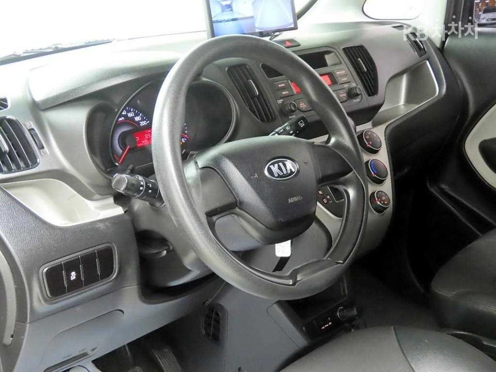 2017 - kia ray-ban