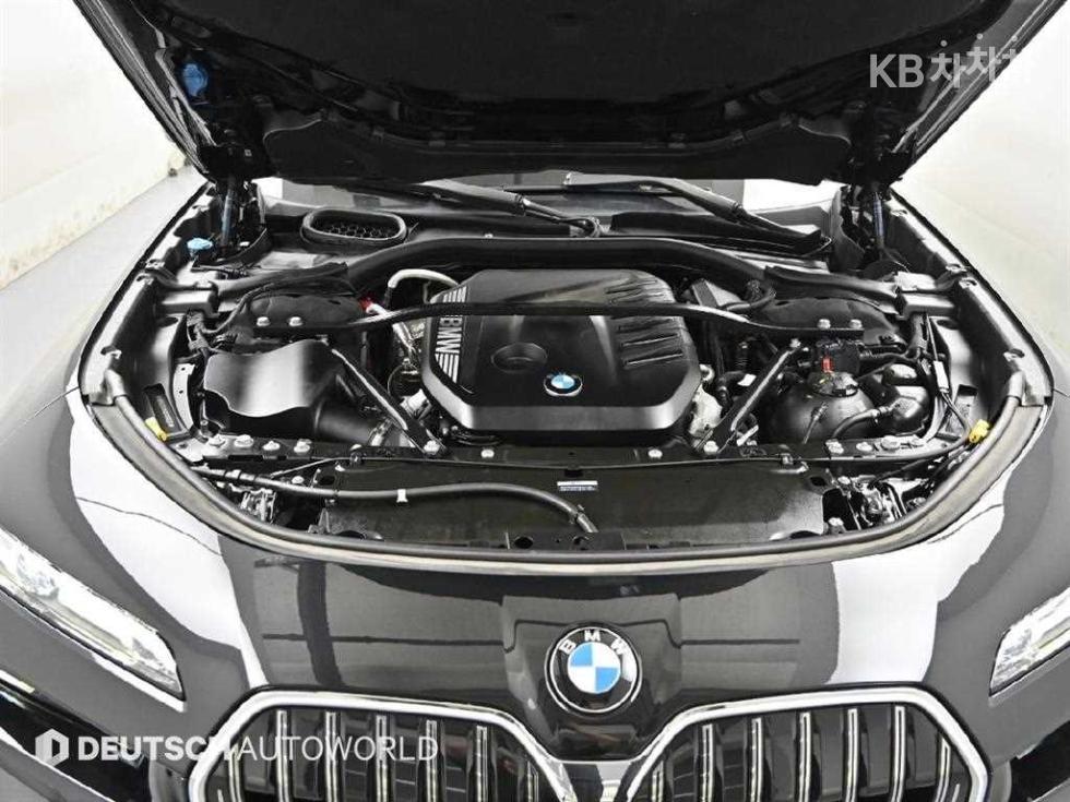 BMW 7er — miniaturë 6