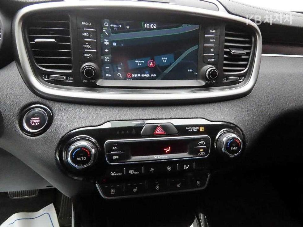2019 - kia sorento