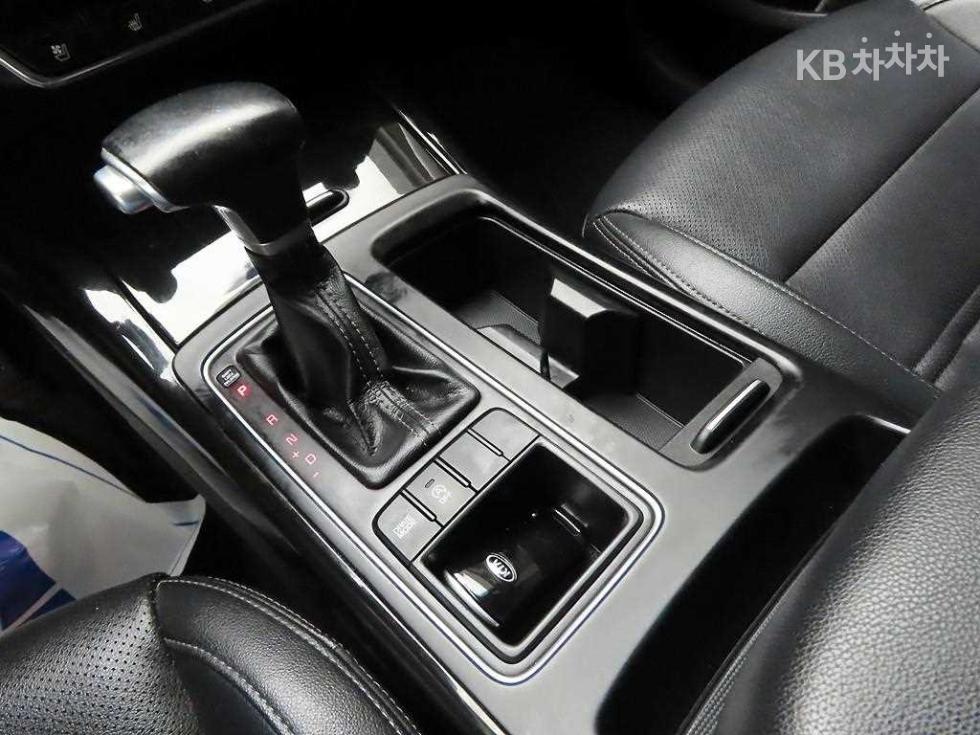 2019 - kia sorento