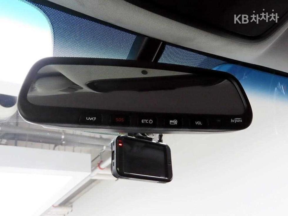 2019 - kia sorento