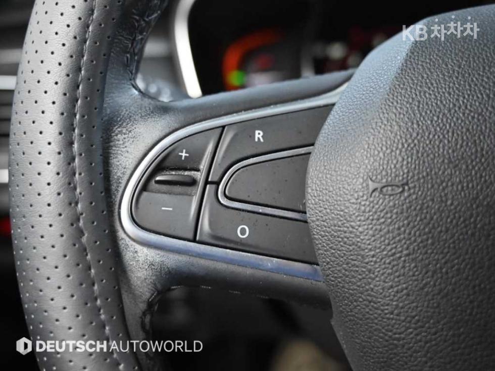 Renault Samsung SM6 — miniaturë 17
