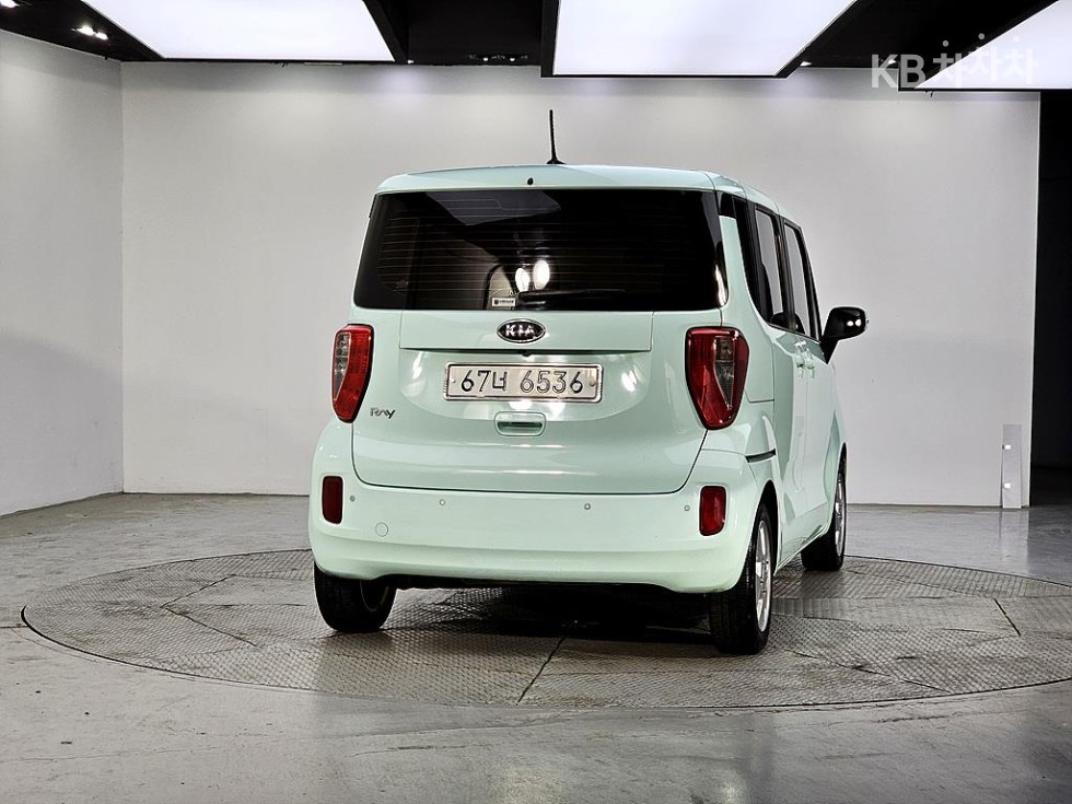 2012 - kia ray