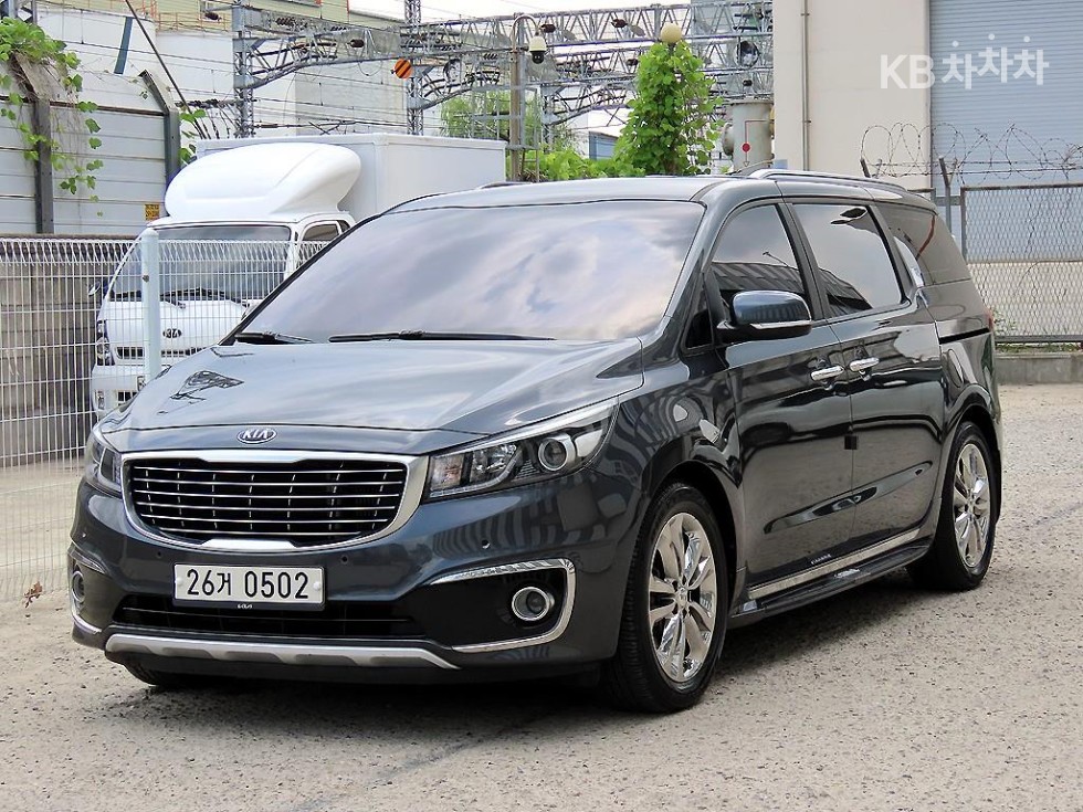 2016 - kia carnival