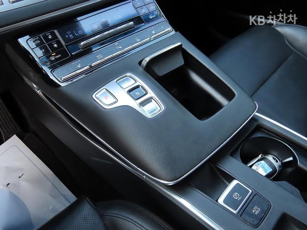 Hyundai Grandeur — miniaturë 10