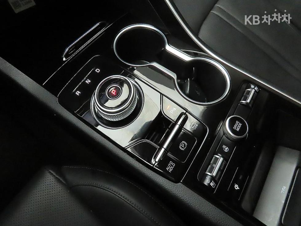 2023 - kia k5