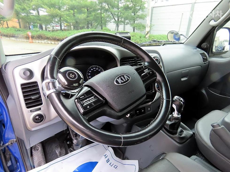 2022 - kia bongo iii