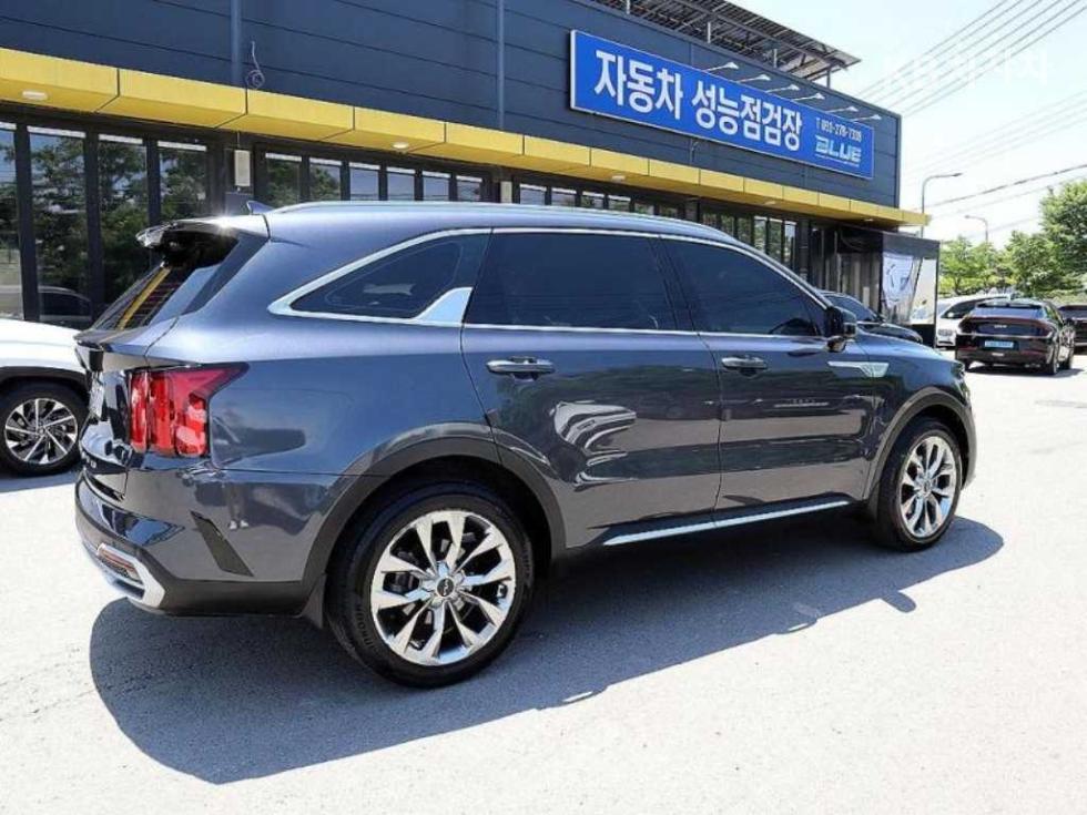 2022 - kia sorento