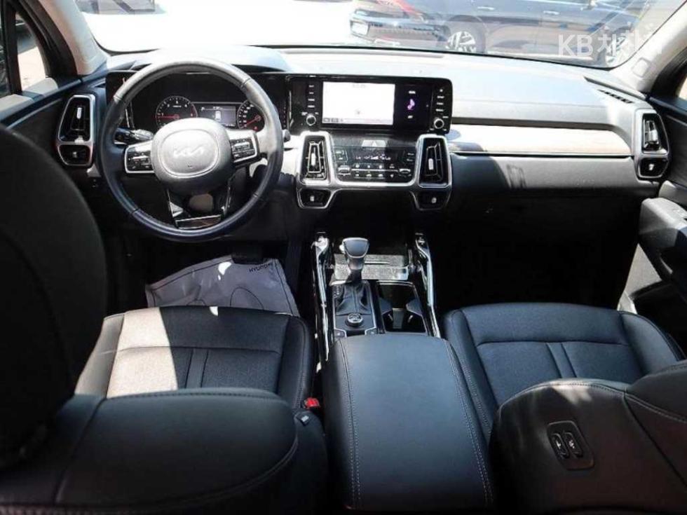 2022 - kia sorento