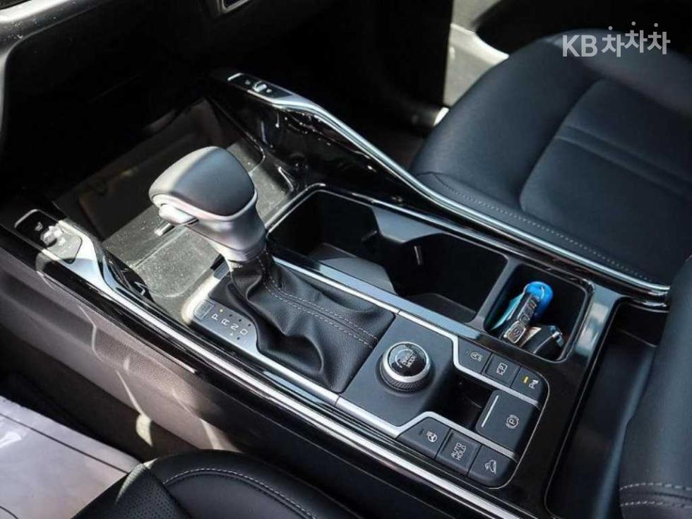 2022 - kia sorento