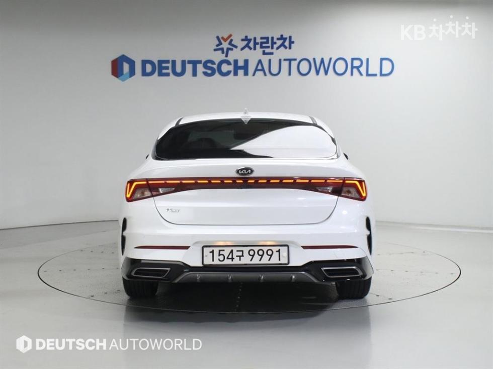 2021 - kia k5