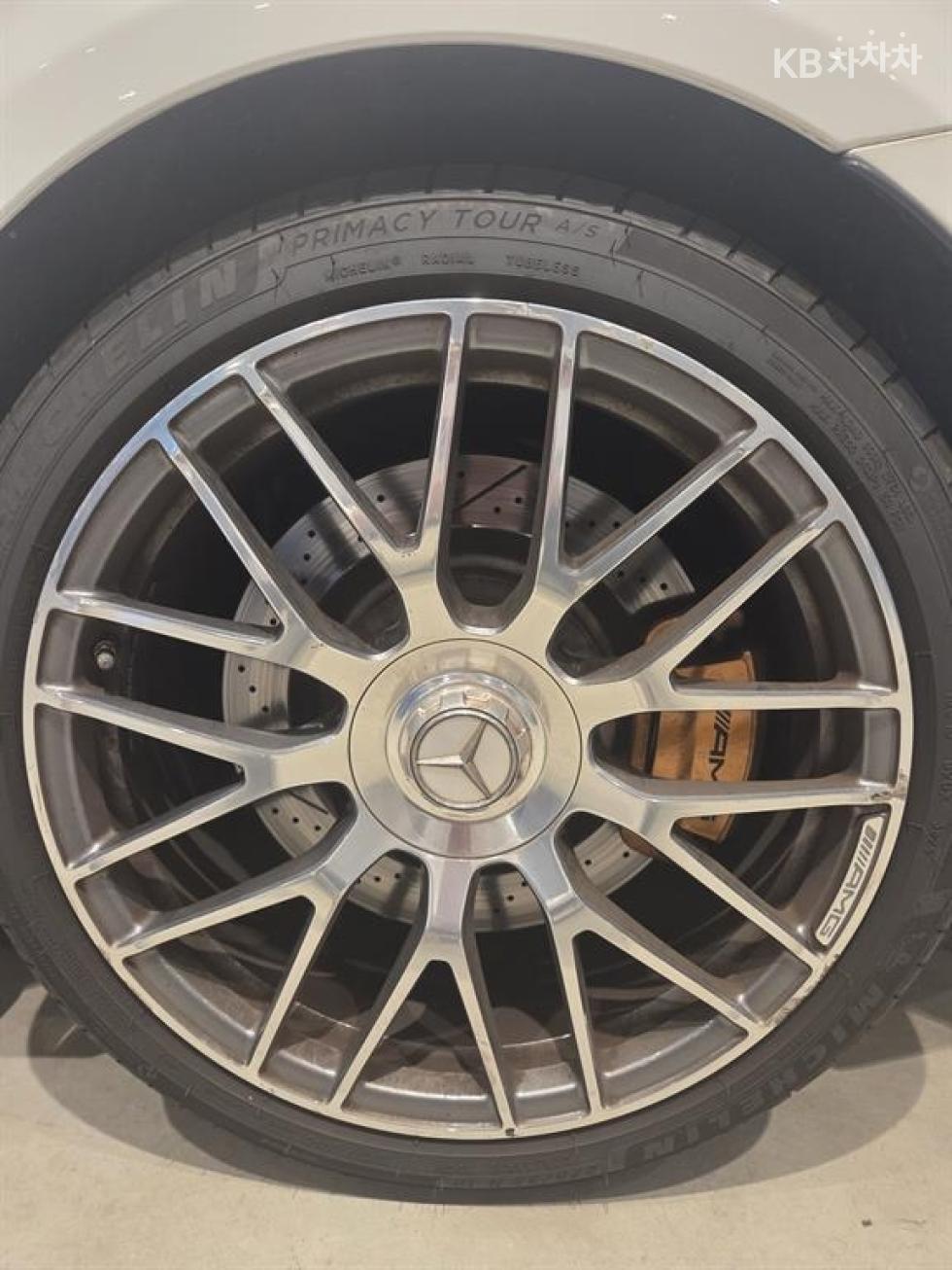 2021 - mercedes-benz c-class