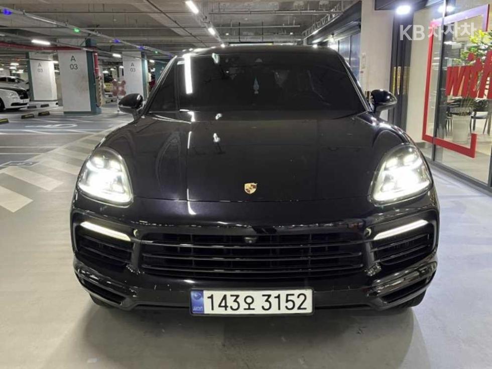 2019 Porsche (9Y0) photo